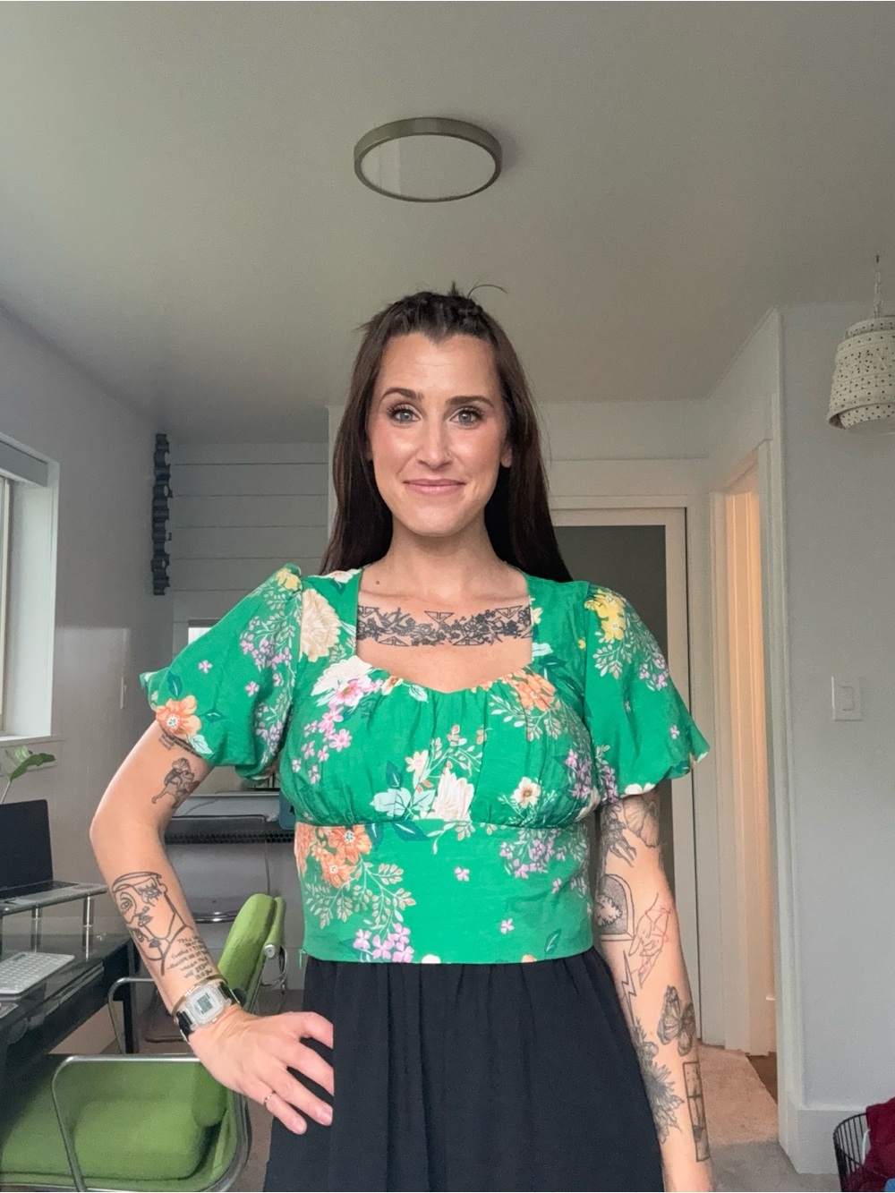 Green Floral Puff-Sleeve Crop Top